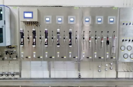 Supplying water and steam quality measuring and monitoring equipment