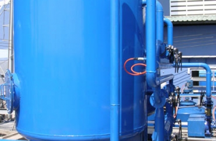 Thiết bị lọc áp lực